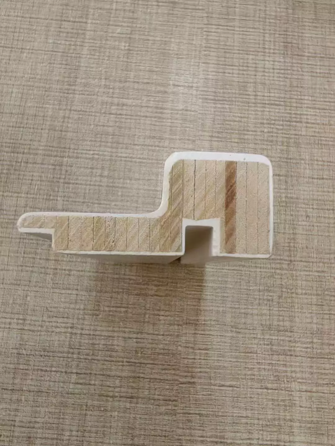 2026 UNPERIMED SOLID WOOD MOULDING FOR DOOR AND FURNITURE AND WHOLE PIECE DOOR FRAME
